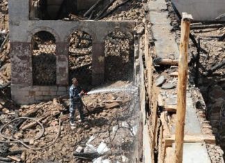 آخر الصباحات في بيت عبد الرحمن اليوسف آخر الصباحات في بيت عبد الرحمن اليوسف