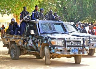 قرارات مهمة: المدير العام لقوات الشرطة يترأس الإجتماع الطارئ لهيئة إدارة الشرطة قرارات مهمة: المدير العام لقوات الشرطة يترأس الإجتماع الطارئ لهيئة إدارة الشرطة