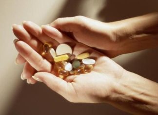 ما هي مخاطر الإفراط في تناول الفيتامينات؟ ما هي مخاطر الإفراط في تناول الفيتامينات؟