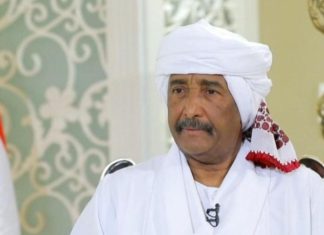 رئيس مجلس السيادةيصدرقراراً بتكليف مدير عام قوات الشرطةبمهام وصلاحيات وزيرالداخلية رئيس مجلس السيادةيصدرقراراً بتكليف مدير عام قوات الشرطةبمهام وصلاحيات وزيرالداخلية