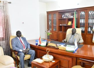 بادي يستمع لتنوير حول الأوضاع الأمنية والإقتصادية بمحافظة باو بادي يستمع لتنوير حول الأوضاع الأمنية والإقتصادية بمحافظة باو