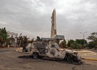 مع اتساع دائرة الاشتباكات بالسودان.. مصر تدعو لوقف إطلاق نار فوري والأمم المتحدة تحذر من مجاعة مع اتساع دائرة الاشتباكات بالسودان.. مصر تدعو لوقف إطلاق نار فوري والأمم المتحدة تحذر من مجاعة