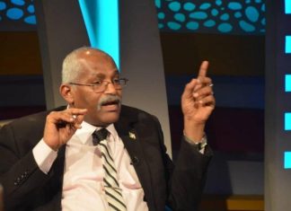 السودان.. وزير التربية يصدر قرارا بشأن الامتحانات في الولايات المتأثرة بالحرب السودان.. وزير التربية يصدر قرارا بشأن الامتحانات في الولايات المتأثرة بالحرب