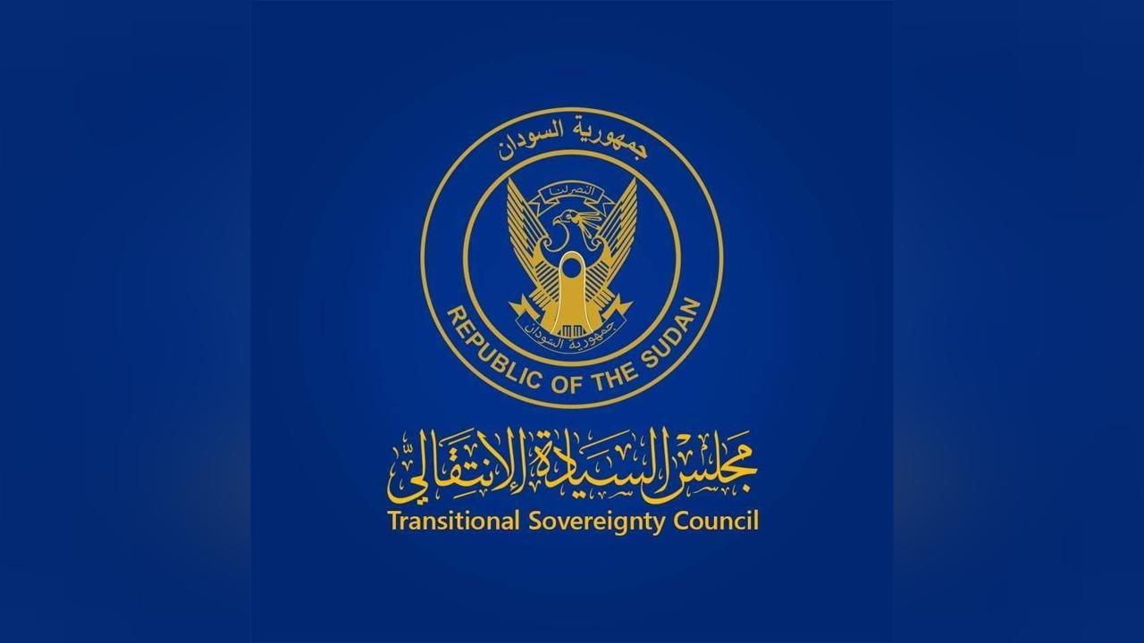 البرهان يصدر قراراً بتولي النائب العام رئاسة لجنة انتهاكات االمتمردين البرهان يصدر قراراً بتولي النائب العام رئاسة لجنة انتهاكات االمتمردين