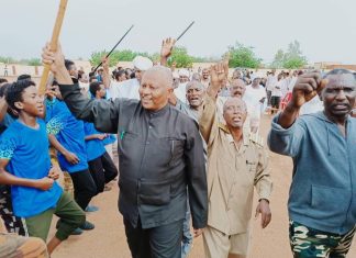 استنفار ١٠ آلاف شاب لدعم القوات المسلحة بشرق الجزيرة استنفار ١٠ آلاف شاب لدعم القوات المسلحة بشرق الجزيرة