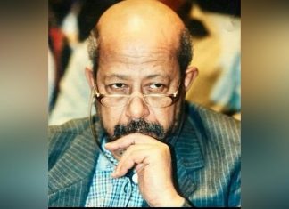 الحزب الشيوعي يتبرأ من تصريحات أطلقها قيادي بالحزب عن الحرية والتغيير الحزب الشيوعي يتبرأ من تصريحات أطلقها قيادي بالحزب عن الحرية والتغيير