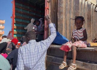 وسط صعوبات معيشية.. الحرب تغير حياة السودانيين وسط صعوبات معيشية.. الحرب تغير حياة السودانيين