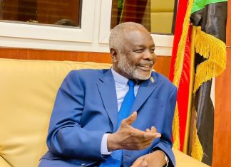 جبريل يطيح بقيادات في العدل والمساواة قابلوا عبدالرحيم دقلو أبرزهم سليمان صندل جبريل يطيح بقيادات في العدل والمساواة قابلوا عبدالرحيم دقلو أبرزهم سليمان صندل