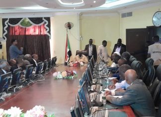 عقار يترأس اجتماع مجلس الوزراء بمدينة بورتسودان عقار يترأس اجتماع مجلس الوزراء بمدينة بورتسودان