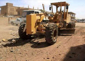 والي الخرطوم يقف تأهيل الطرق المتأثرة بالسيول والي الخرطوم يقف تأهيل الطرق المتأثرة بالسيول