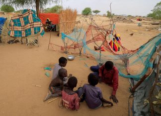 الاشتباكات تتواصل بالسودان واليونيسيف تدق ناقوس الخطر الاشتباكات تتواصل بالسودان واليونيسيف تدق ناقوس الخطر