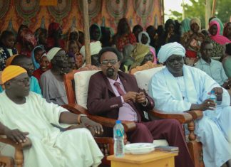 محافظ الرئاسة بالنيل الازرق يتفقد مصرف الادخار محافظ الرئاسة بالنيل الازرق يتفقد مصرف الادخار