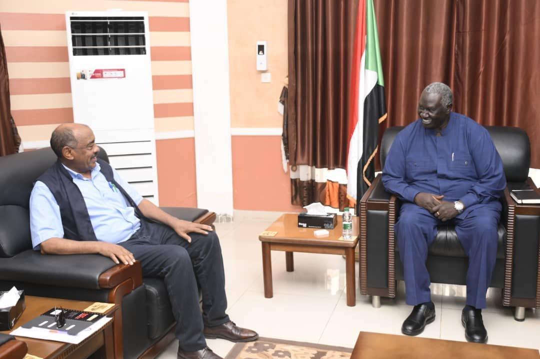 عقار يقود وفد السودان للمشاركة في اجتماع مهم للأمم المتحدة عقار يقود وفد السودان للمشاركة في اجتماع مهم للأمم المتحدة