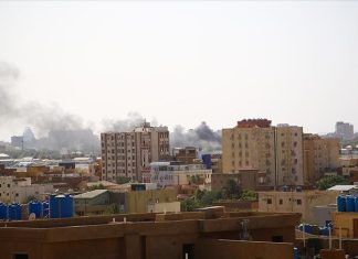 السودان.. اشتباكات عنيفة داخل “سلاح المدرعات” بالخرطوم السودان.. اشتباكات عنيفة داخل "سلاح المدرعات" بالخرطوم