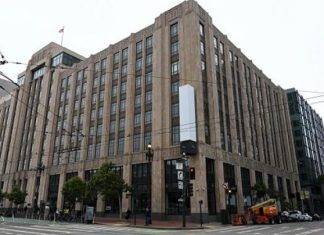 “إكس” تعرض مقتنيات “تويتر” للبيع… إليكم تفاصيل المزاد "إكس" تعرض مقتنيات "تويتر" للبيع... إليكم تفاصيل المزاد