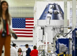 “أرتميس 3” الهادفة للعودة إلى القمر قد تتحوّل إلى مهمة أخرى "أرتميس 3" الهادفة للعودة إلى القمر قد تتحوّل إلى مهمة أخرى