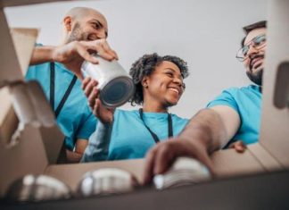 دراسة: المزاج الجيد يزيد التبرّع للخير دراسة: المزاج الجيد يزيد التبرّع للخير