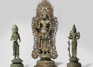 المعرض الوطني الأسترالي يعيد منحوتات إلى كمبوديا المعرض الوطني الأسترالي يعيد منحوتات إلى كمبوديا