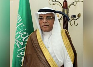 سفير السعودية بالسودان بعد لقاء ترك: من الضروري تهيئة الأجواء لحوار شامل سفير السعودية بالسودان بعد لقاء ترك: من الضروري تهيئة الأجواء لحوار شامل