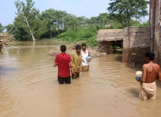 إجلاء عشرات الآلاف في باكستان إثر فيضانات تسببت بها الهند إجلاء عشرات الآلاف في باكستان إثر فيضانات تسببت بها الهند