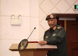 مصادر للجزيرة نت: البرهان يعتزم مباشرة مهامه من بورتسودان وزيارة مصر والسعودية مصادر للجزيرة نت: البرهان يعتزم مباشرة مهامه من بورتسودان وزيارة مصر والسعودية