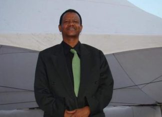 وفاة الموسيقي السوداني عركي عبد الرحيم بعد إصابته بقصف مدفعي وفاة الموسيقي السوداني عركي عبد الرحيم بعد إصابته بقصف مدفعي