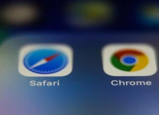 “كروم” يسمح بنقل شريط العناوين إلى أسفل شاشة الهاتف "كروم" يسمح بنقل شريط العناوين إلى أسفل شاشة الهاتف