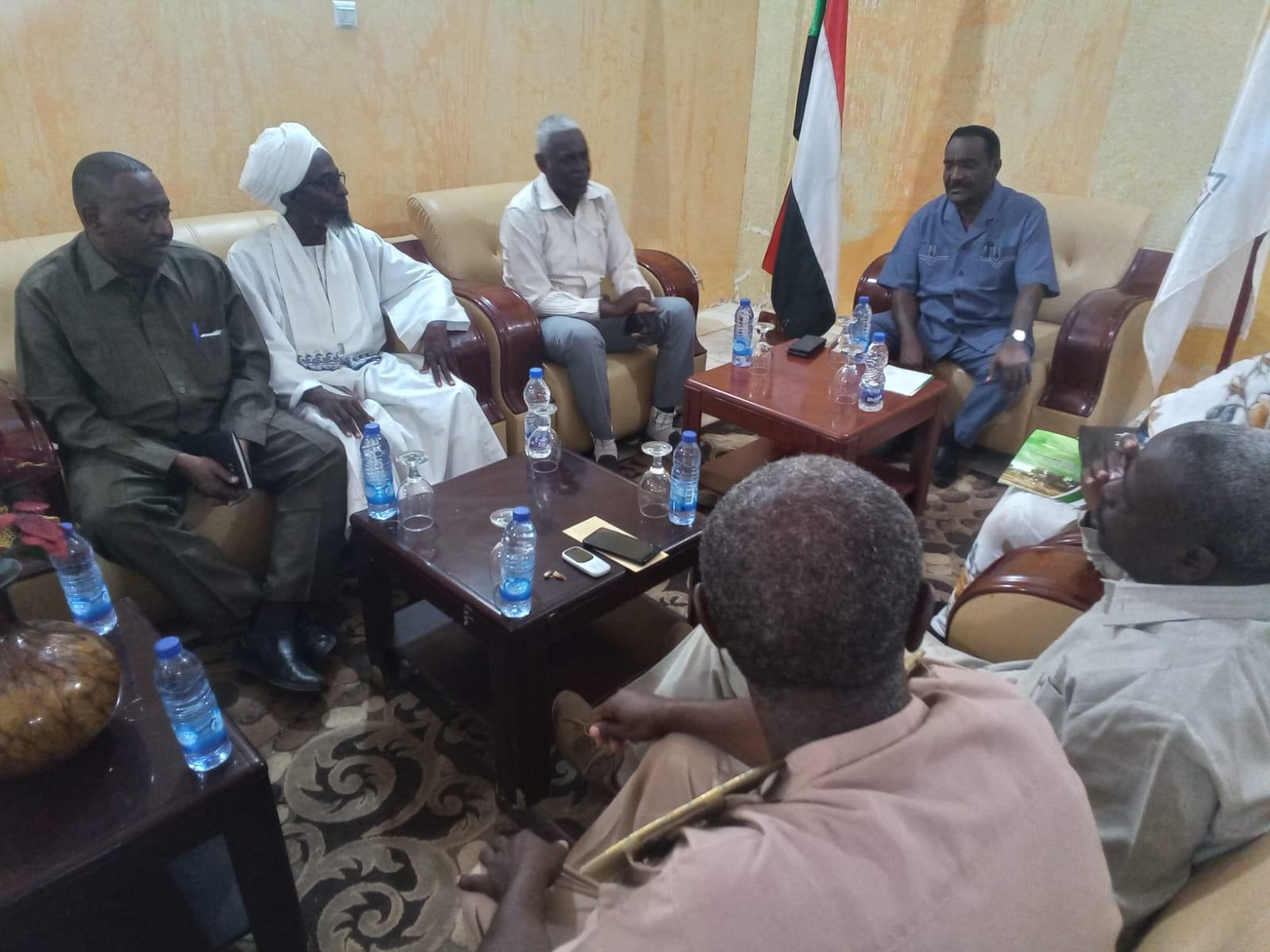 والي سنار يلتقي وفد مواطني دونتاي بمحلية السوكي والي سنار يلتقي وفد مواطني دونتاي بمحلية السوكي