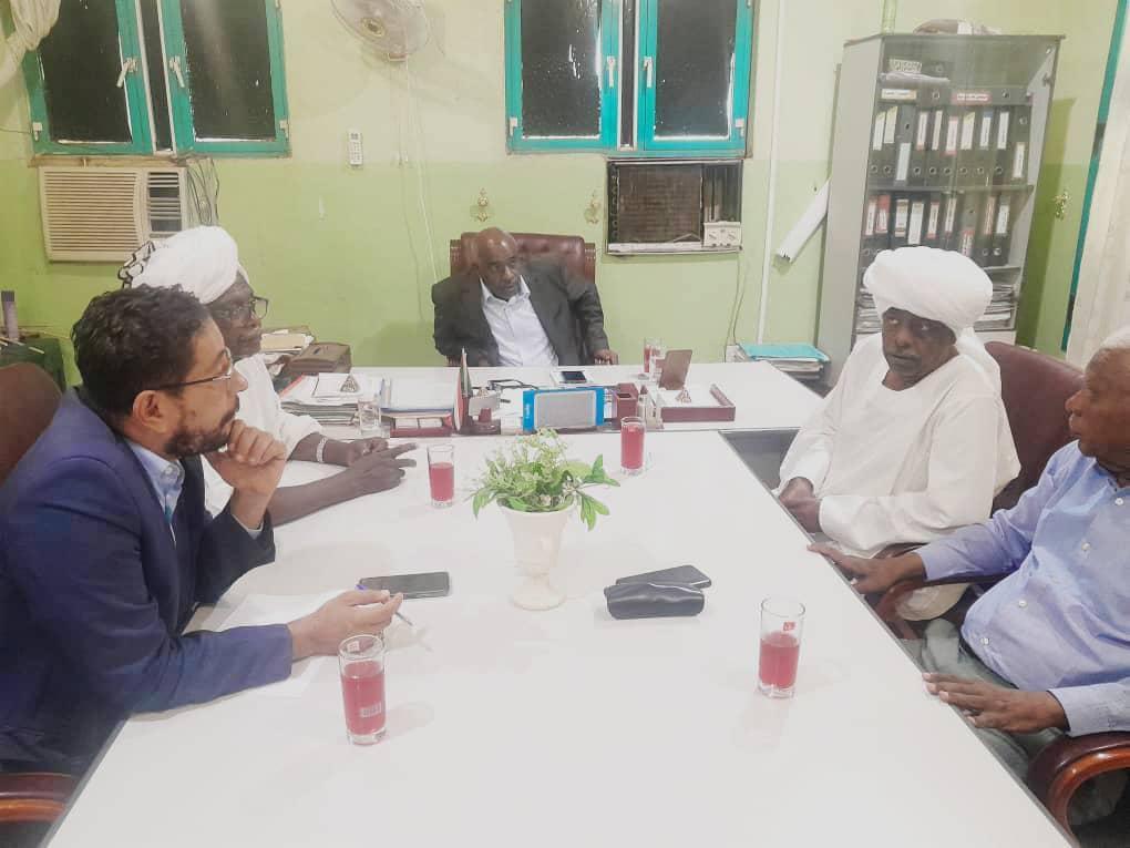 تفاهمات بين الجزيرة ومركز إقرأ ذادنا لتوطين التقانات الزراعية الحديثة تفاهمات بين الجزيرة ومركز إقرأ ذادنا لتوطين التقانات الزراعية الحديثة