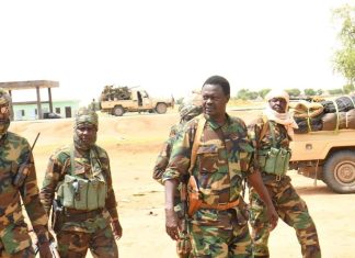 مناوي يعلن مغادرته دارفور إلى مدينة في شرق السودان مناوي يعلن مغادرته دارفور إلى مدينة في شرق السودان