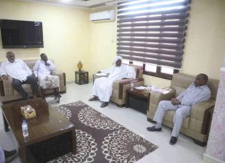 والى القضارف يلتقى وفد المجلس الاعلى للشؤون الدينيه والاوقاف بالولاية والى القضارف يلتقى وفد المجلس الاعلى للشؤون الدينيه والاوقاف بالولاية