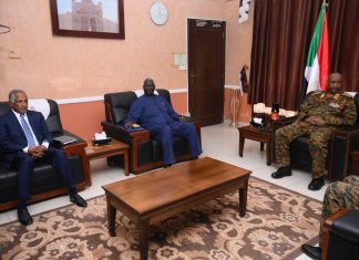 رئيس مجلس السيادة يلتقي نائبه مالك عقار رئيس مجلس السيادة يلتقي نائبه مالك عقار