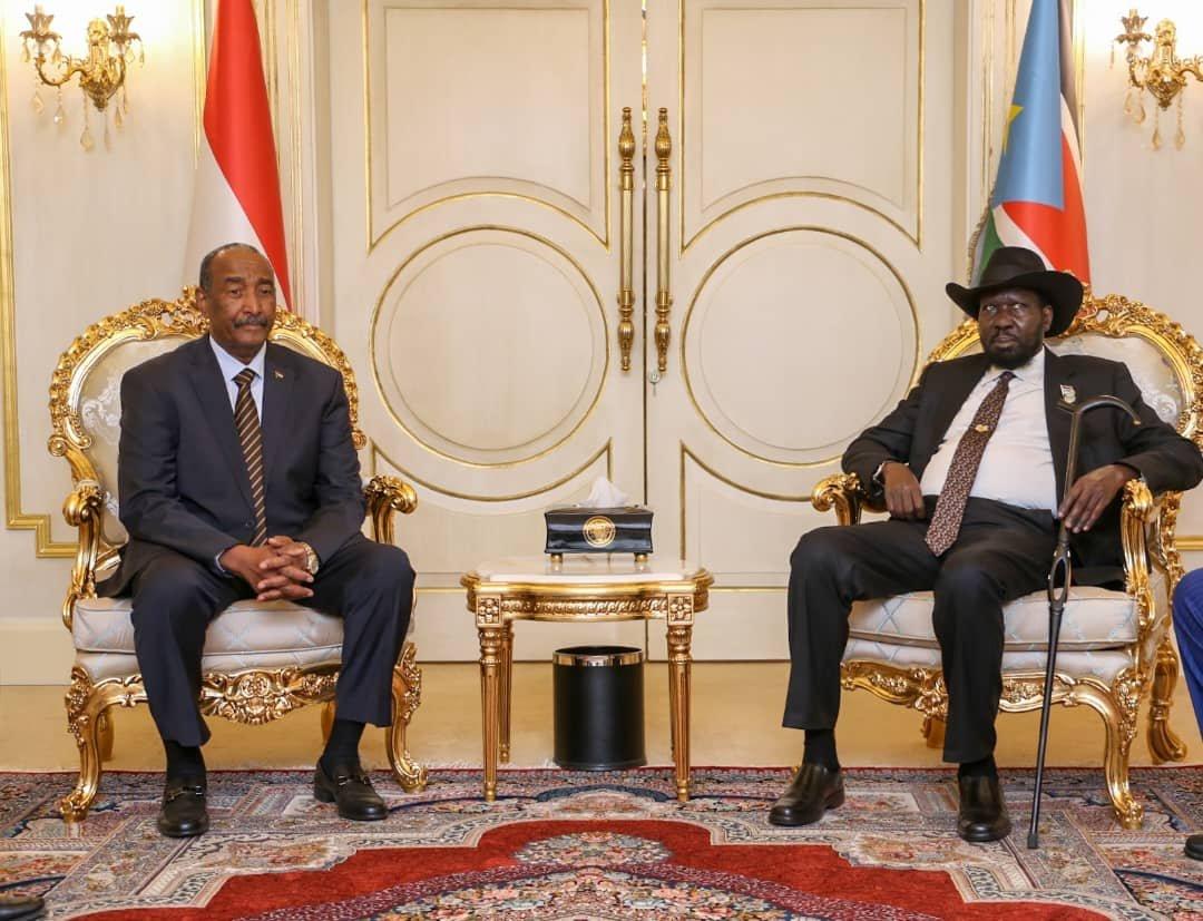 البرهان إلى جوبا في ثاني زيارة خارجية له البرهان إلى جوبا في ثاني زيارة خارجية له