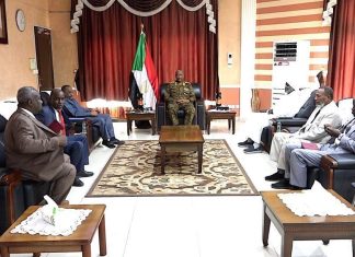 رئيس مجلس السيادة يطلع على ترتيبات إنجاح الموسم الزراعي رئيس مجلس السيادة يطلع على ترتيبات إنجاح الموسم الزراعي