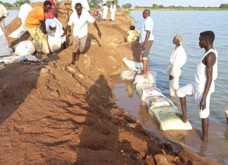 البني التحتية بالنيل الابيض تفرغ من صيانة ردميات محلية الجبلين البني التحتية بالنيل الابيض تفرغ من صيانة ردميات محلية الجبلين