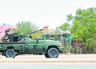 السودان: قرارات المفوضية الإفريقية “لا تمثل مصالح القارة” السودان: قرارات المفوضية الإفريقية "لا تمثل مصالح القارة"