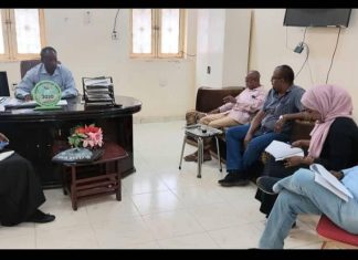 مدير عام الصحة بالقضارف يتراس إجتماع توزيع أدوية الطوارئ مدير عام الصحة بالقضارف يتراس إجتماع توزيع أدوية الطوارئ