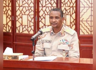 رئيس افريقي يهاتف حميدتي رئيس افريقي يهاتف حميدتي