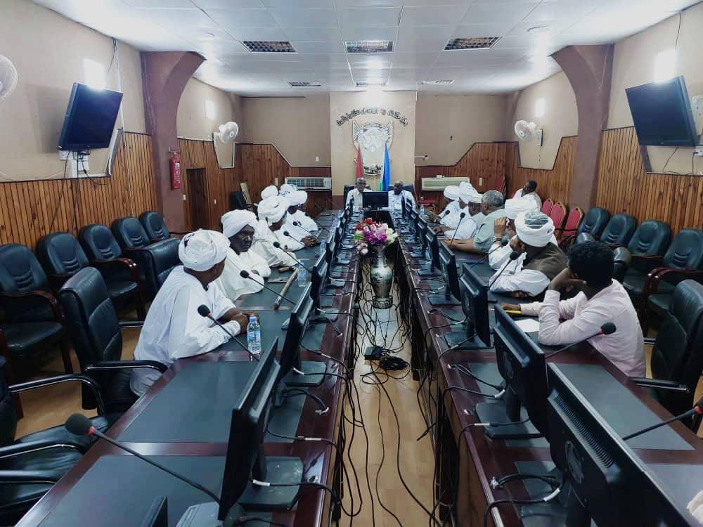 الإدارة الأهلية بالجزيرة تجهز 120 ألف مستنفرا للدفاع عن الولاية الإدارة الأهلية بالجزيرة تجهز 120 ألف مستنفرا للدفاع عن الولاية