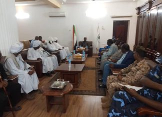 والي الشمالية يلتقي نظارة عموم الجعليين والي الشمالية يلتقي نظارة عموم الجعليين