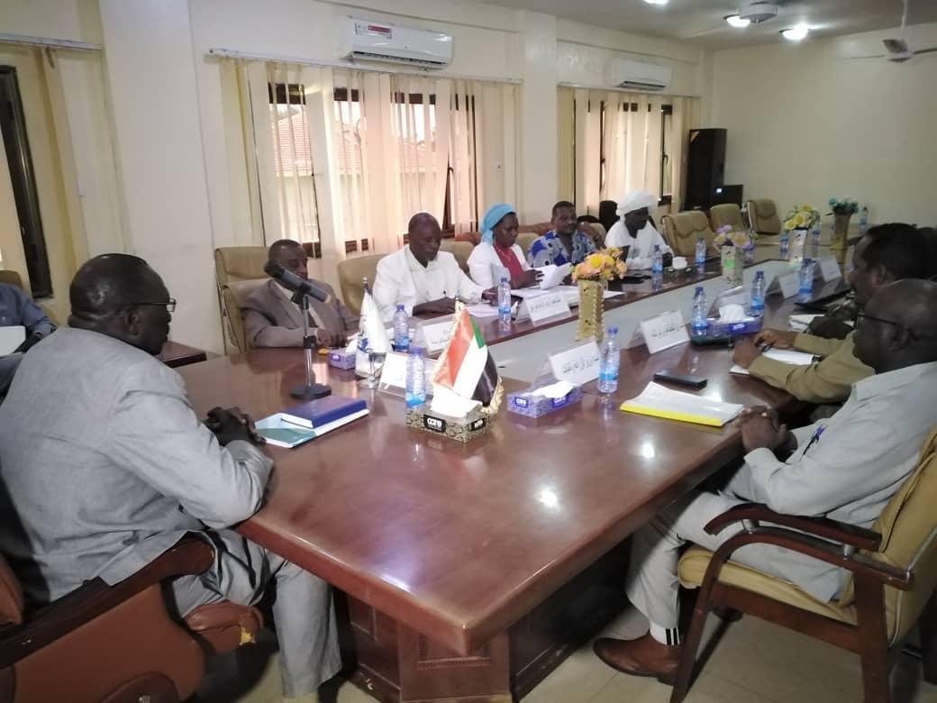 بادى يوجه بالعمل علي إستقرار وتطوير قطاع الرعاة والرحل بالاقليم بادى يوجه بالعمل علي إستقرار وتطوير قطاع الرعاة والرحل بالاقليم