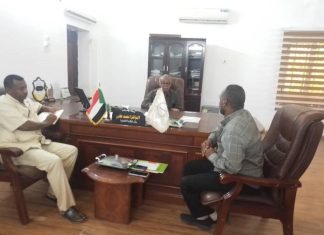 والي الشمالية يلتقي بهيئة تجميل ونظافة الولاية والي الشمالية يلتقي بهيئة تجميل ونظافة الولاية