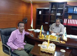 والي شمال كردفان يبحث مع بنك العمال توفير سلةمواد تموينية والي شمال كردفان يبحث مع بنك العمال توفير سلةمواد تموينية