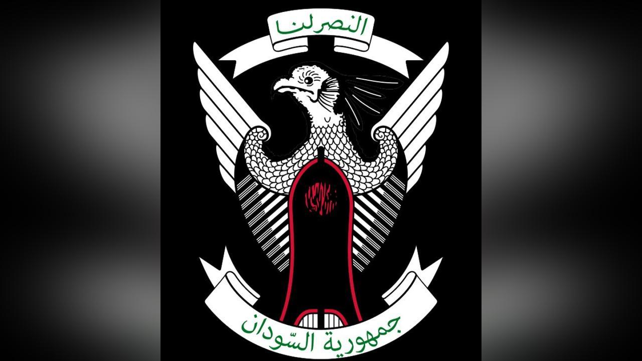 عشرات القتلى والجرحى في معارك بين الجيش السوداني والدعم السريع بمحيط القيادة عشرات القتلى والجرحى في معارك بين الجيش السوداني والدعم السريع بمحيط القيادة