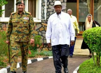 البرهان وموسيفيني يبحثان العلاقات المشتركة بين الخرطوم وكمبالا البرهان وموسيفيني يبحثان العلاقات المشتركة بين الخرطوم وكمبالا