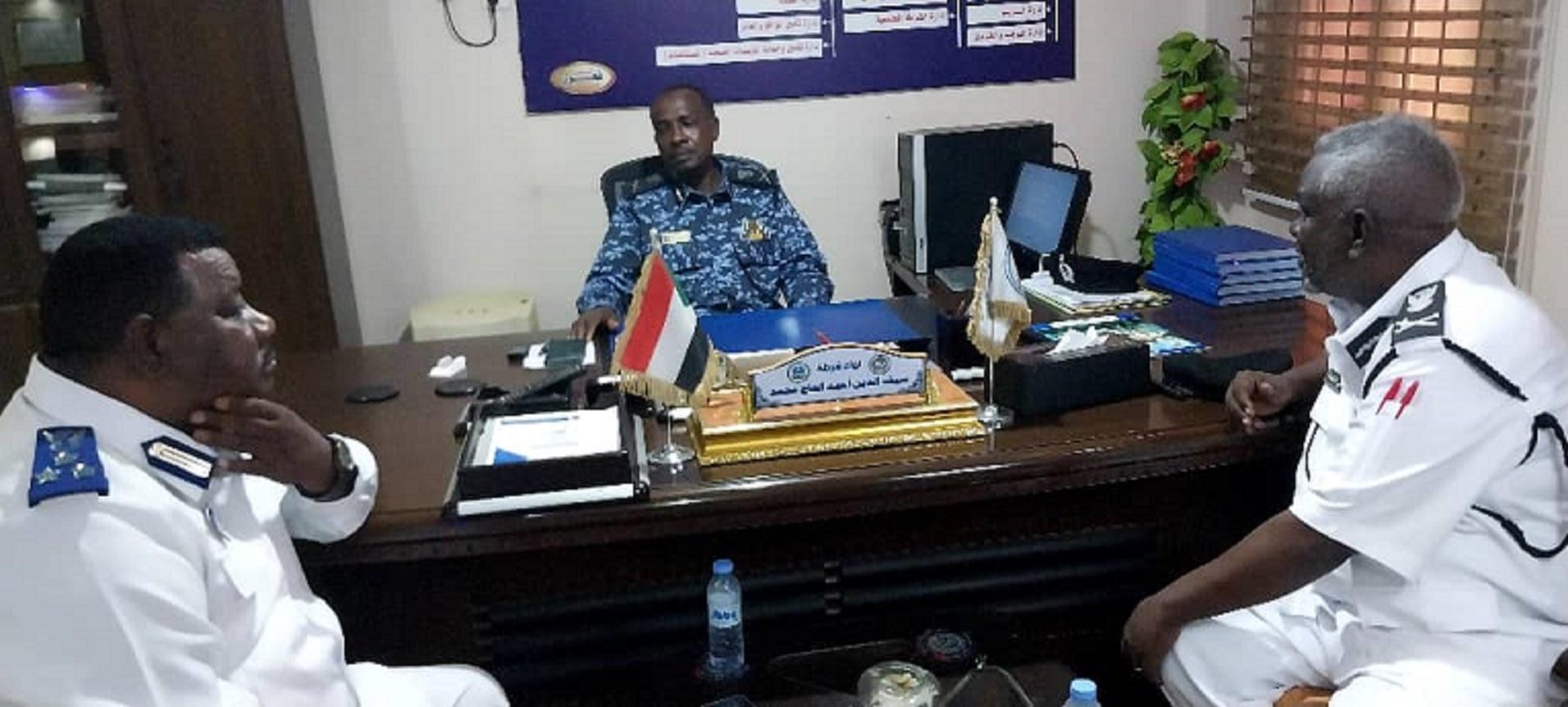 كوستي: إكتمال الترتيبات لفتح منافذ ترخيص مركبات الولايات المتأثرة بالحرب كوستي: إكتمال الترتيبات لفتح منافذ ترخيص مركبات الولايات المتأثرة بالحرب