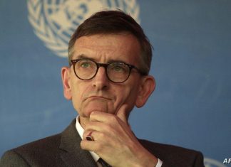 ماذا وراء إستقالة فولكر؟ ماذا وراء إستقالة فولكر؟