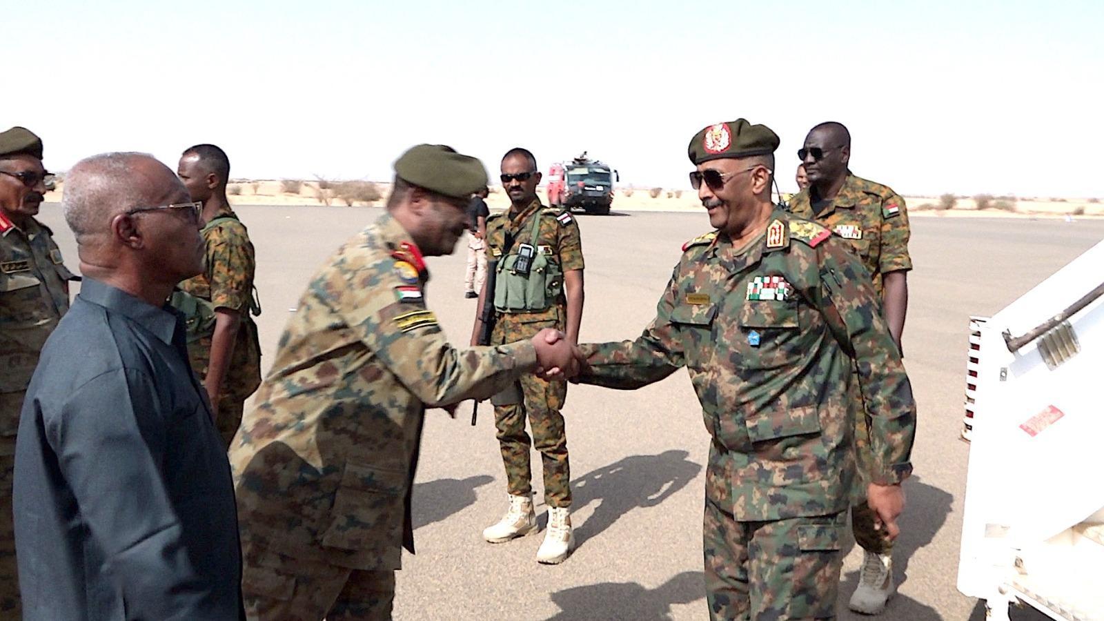 القائد العام للقوات المسلحة رئيس مجلس السيادة الإنتقالي يزور مروي القائد العام للقوات المسلحة رئيس مجلس السيادة الإنتقالي يزور مروي