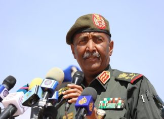 البرهان يصل مروي شمال السودان في زيارة غير معلنة البرهان يصل مروي شمال السودان في زيارة غير معلنة