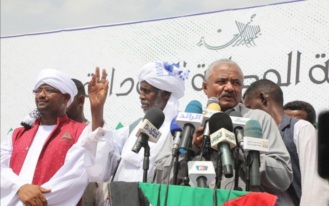 فتح الله:من اجل سودان موحد يسع الجميع يجب تناسي الخلافات فتح الله:من اجل سودان موحد يسع الجميع يجب تناسي الخلافات